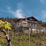Malgorerhof Pfister Daire San Genesio Atesino